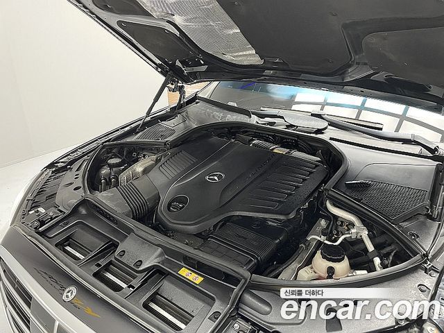 Mercedes-Benz S-Class 2021 — photo 6