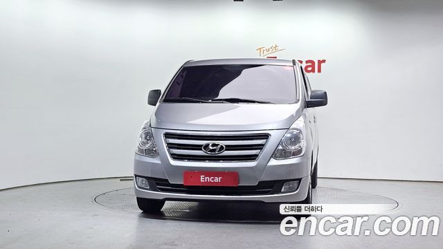 Hyundai Starex 2018 — photo 3