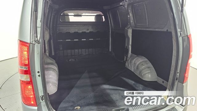 Hyundai Starex 2018 — photo 20