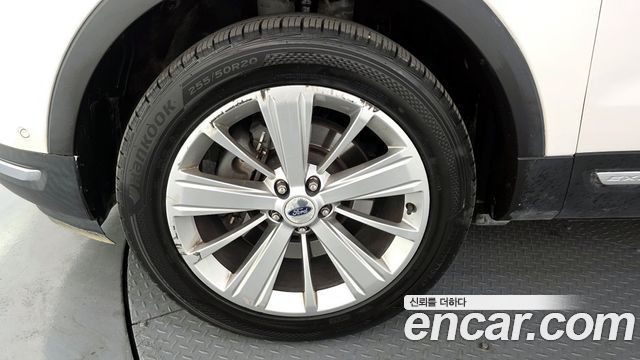 Ford Explorer 2019 — photo 5