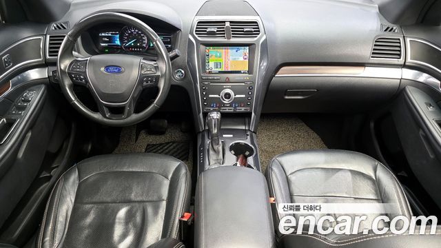 Ford Explorer 2019 — photo 7