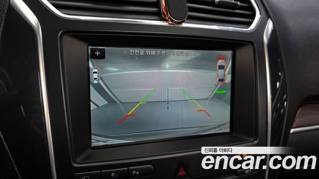 Ford Explorer 2019 — photo 16