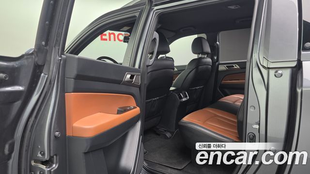 KG Mobility Rexton 2018 — photo 16