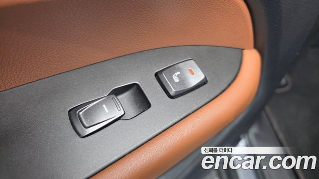 KG Mobility Rexton 2018 — photo 17