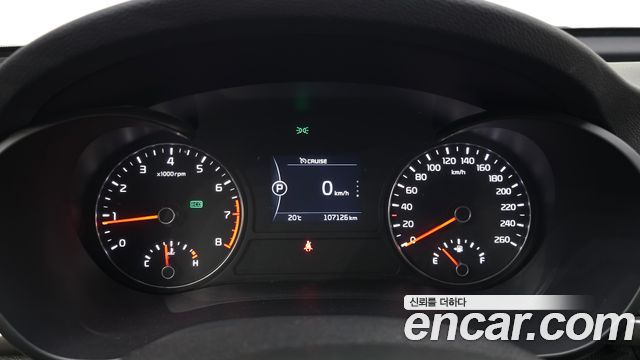 Kia K5 2018 — photo 8