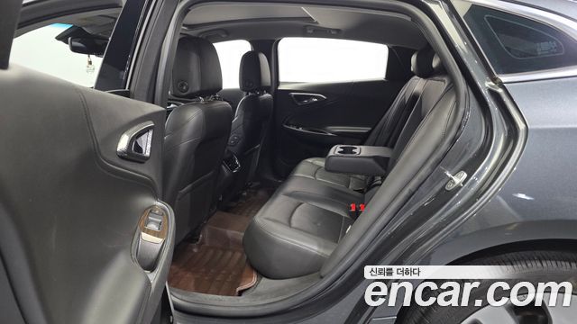 Chevrolet Korea Malibu 2017 — photo 12