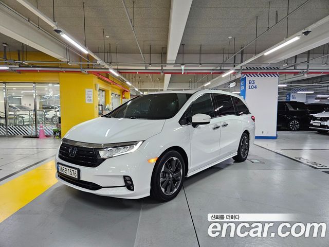 Honda Odyssey 2022 — photo 1