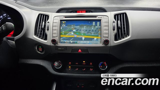 Kia Sportage 2015 — photo 14