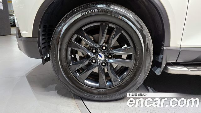 KG_Mobility_Ssangyong Rexton 2020 — photo 5