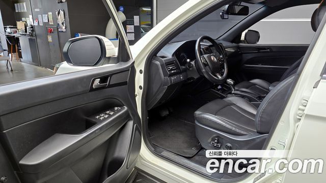 KG_Mobility_Ssangyong Rexton 2020 — photo 10