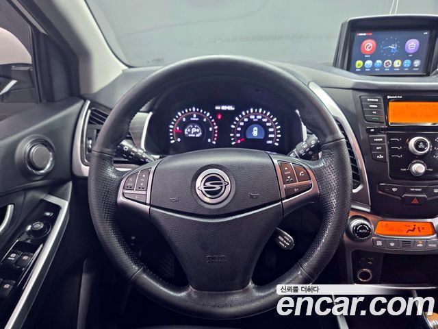 KG Mobility KORANDO 2015 — photo 17