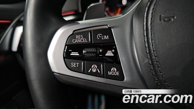 BMW Gran Turismo 2023 — photo 31