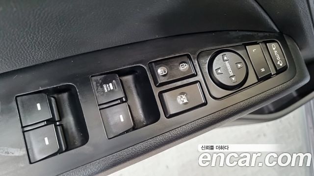 Hyundai AVANTE 2019 — photo 15