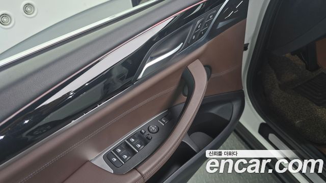 BMW X3 2018 — photo 25