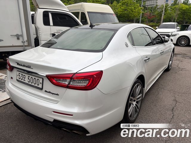 Maserati Quattroporte 2017 — photo 3