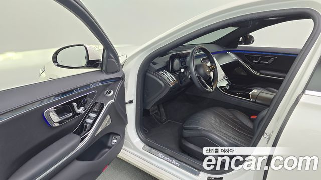 Mercedes-Benz S-Class 2021 — photo 13