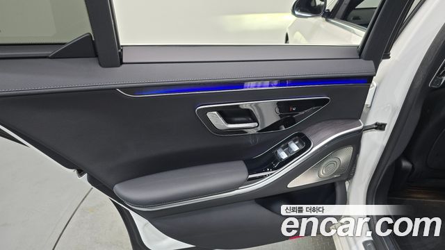Mercedes-Benz S-Class 2021 — photo 15