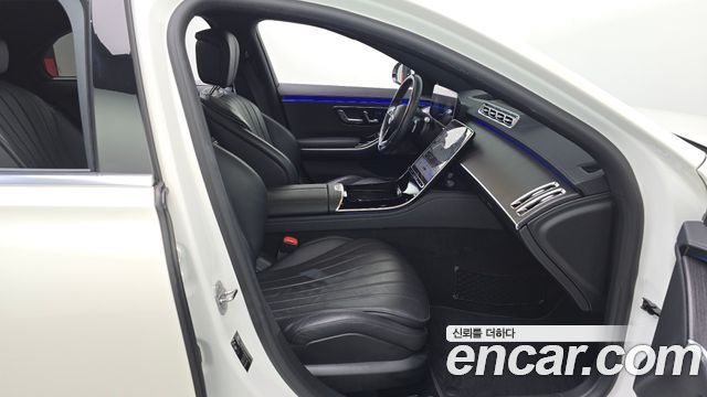 Mercedes-Benz S-Class 2021 — photo 16