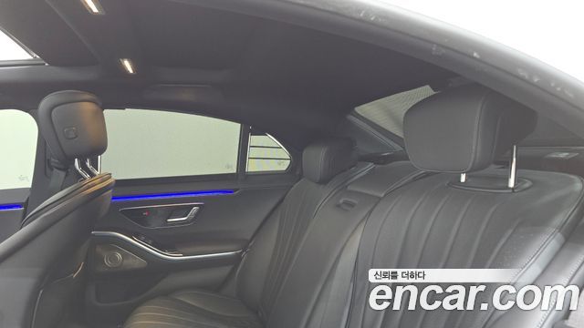 Mercedes-Benz S-Class 2021 — photo 31