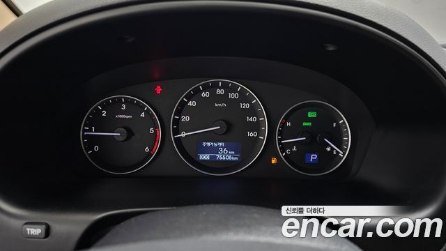 Hyundai Starex 2018 — photo 8