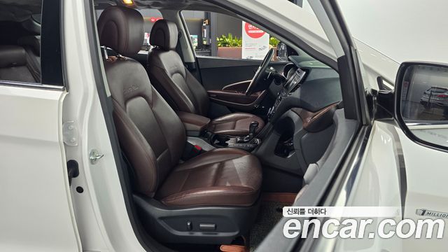 Hyundai Santafe 2017 — photo 10