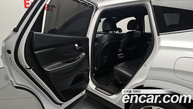 Hyundai Santafe 2021 — photo 12
