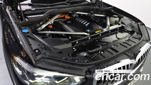 BMW X5 2021 — photo 6