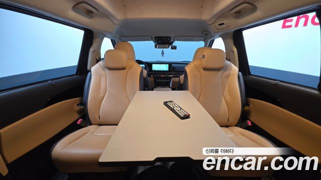 Kia Canival 2023 — photo 20