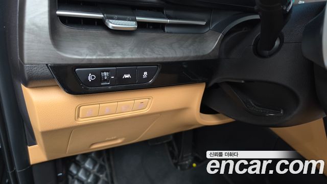 Kia Canival 2023 — photo 30
