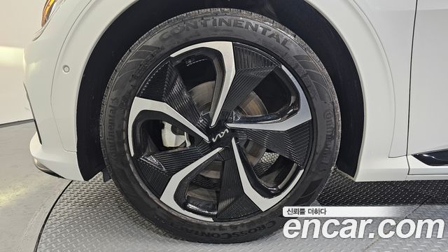 Kia EV6 2023 — photo 5