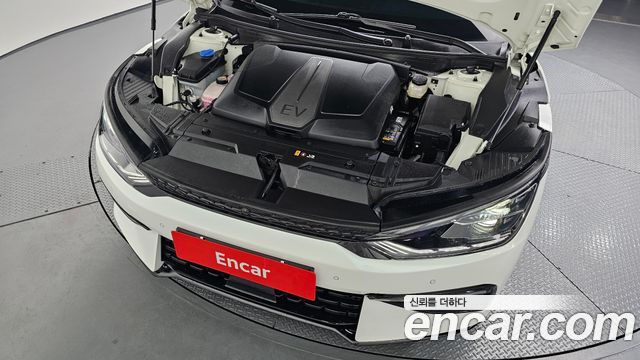 Kia EV6 2023 — photo 6