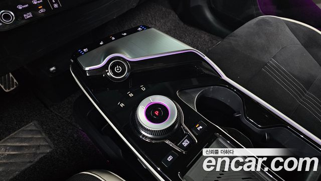Kia EV6 2023 — photo 12