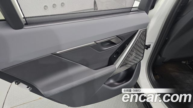 BMW 5-Series 2026 — photo 15