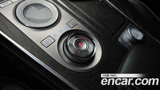 Genesis GV80 2021 — photo 9