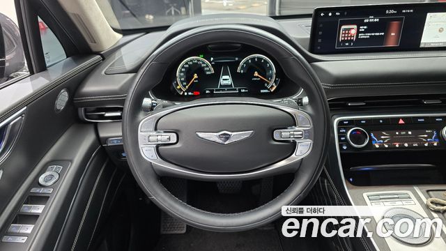 Genesis GV80 2021 — photo 13