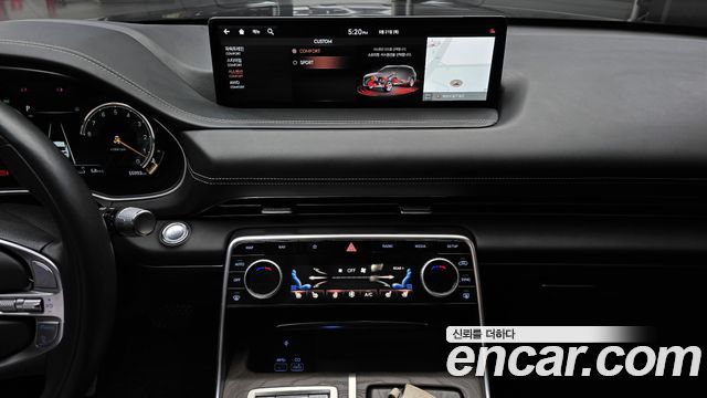 Genesis GV80 2021 — photo 14