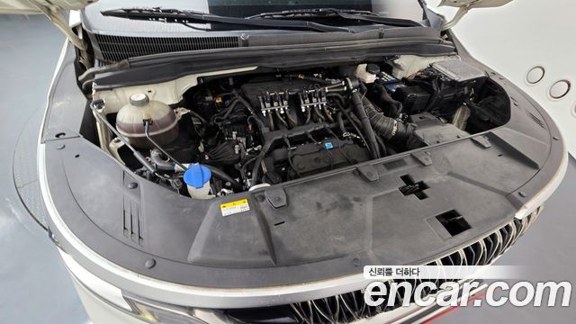 Kia Canival 2023 — photo 6