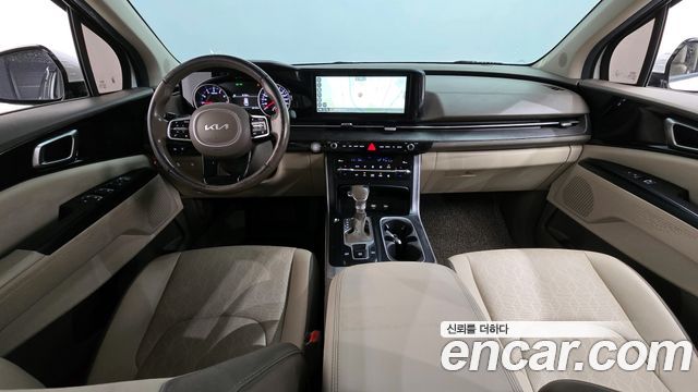 Kia Canival 2023 — photo 7