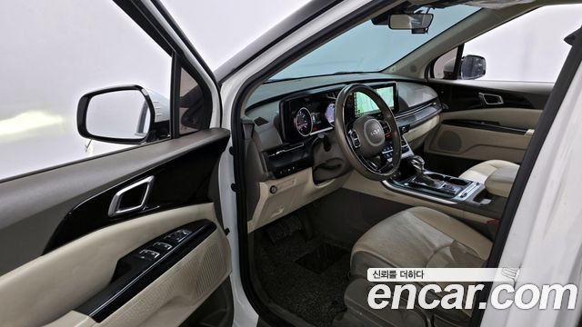 Kia Canival 2023 — photo 10