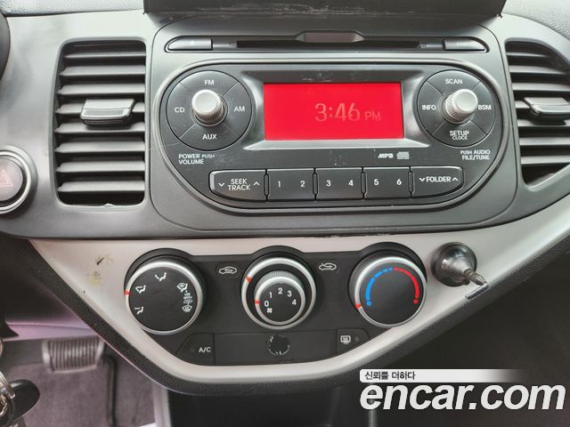 Kia morning 2012 — photo 16