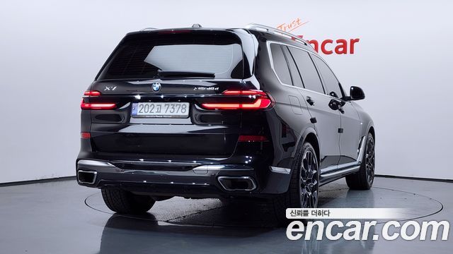 BMW X7 2024 — photo 2