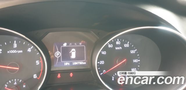 Kia Canival 2016 — photo 5