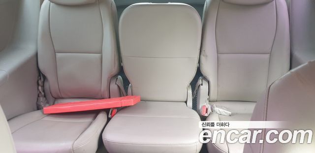 Kia Canival 2016 — photo 6
