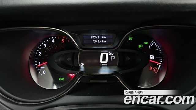 Renault Korea QM3 2018 — photo 11