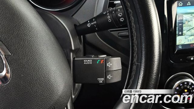 Renault Korea QM3 2018 — photo 19