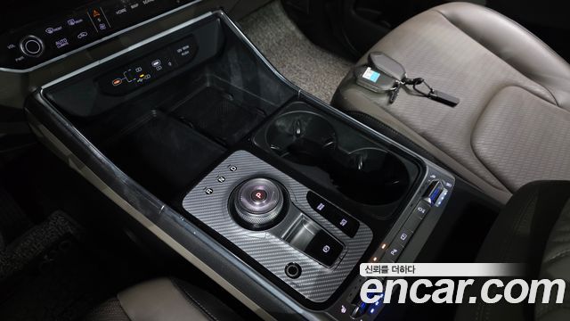 Kia Canival 2024 — photo 12