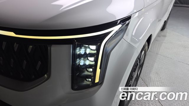 Kia Canival 2024 — photo 8