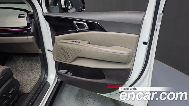 Kia Canival 2024 — photo 14
