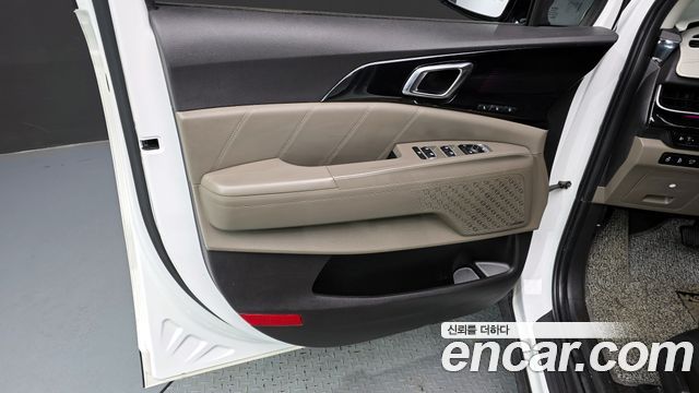 Kia Canival 2024 — photo 15