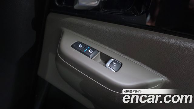 Kia Canival 2024 — photo 28